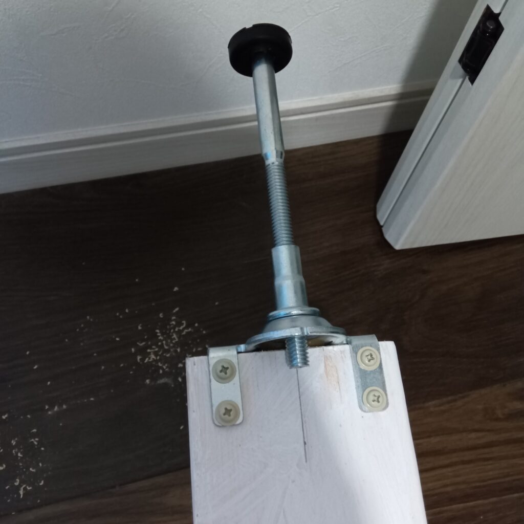 賃貸　DIY　壁掛け収納