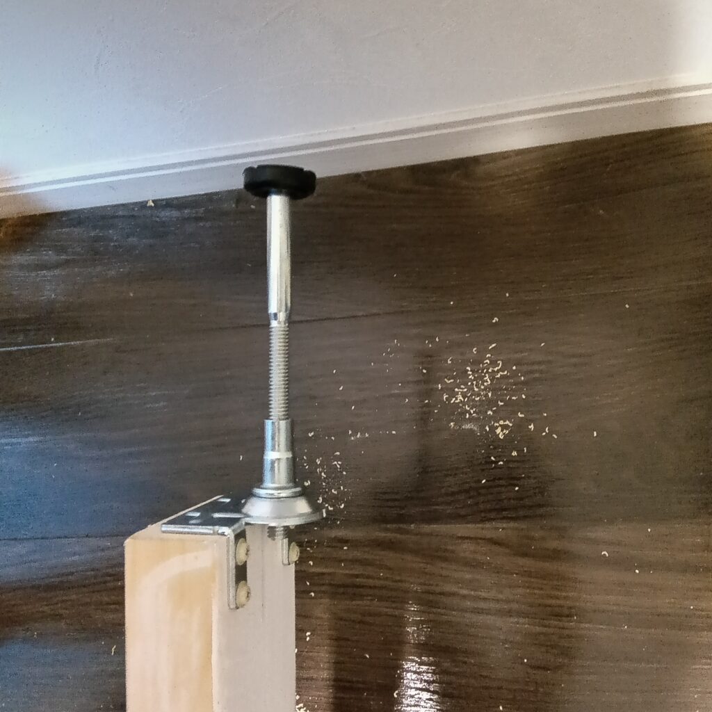 DIY　賃貸　壁掛け収納