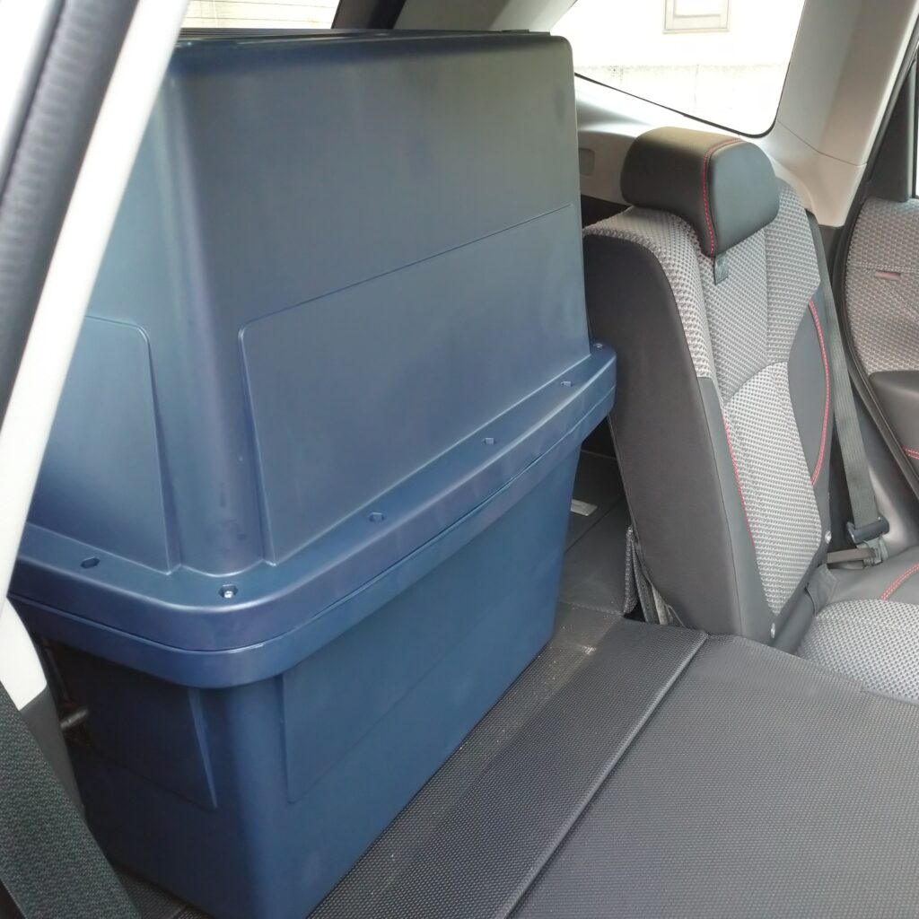 SUV　フォレスター　ペットクレート　ペットキャリー